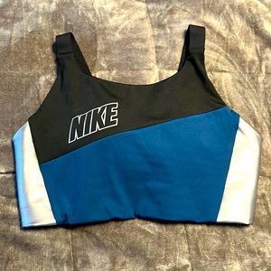 Brand new Nike sports bra